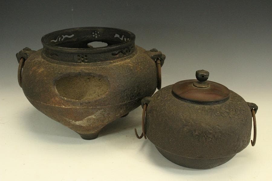 茶道具 鬼面風炉釜 平丸釜 環付 706