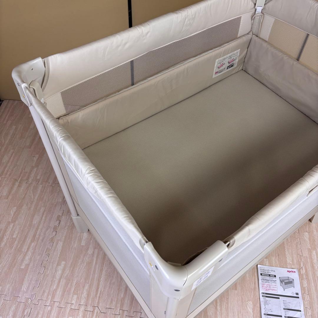 ☆未使用に近い☆　アップリカ　Aprica　ココネル　エアー　ミルクホワイト