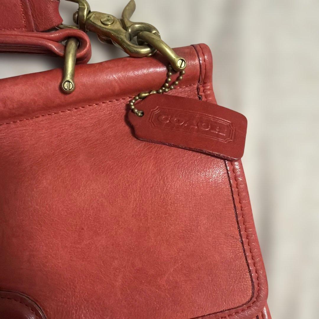 コーチ　レザー 赤 ショルダーバッグ