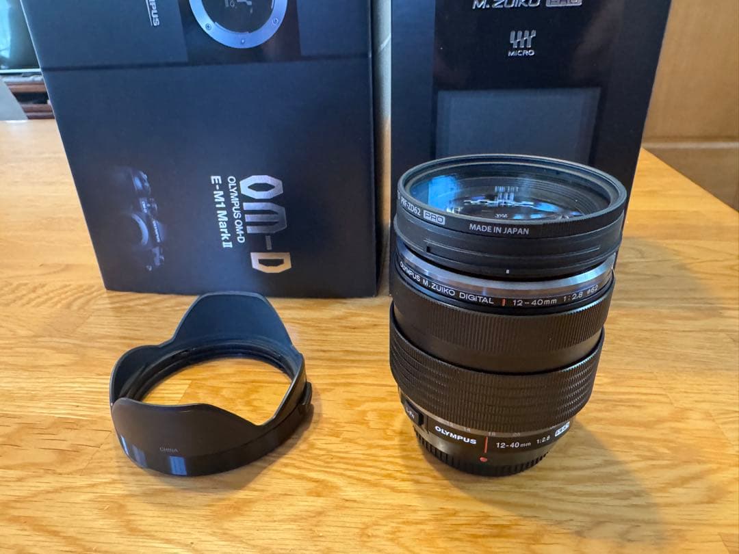 超美品 オリンパスOM-D E-M1 Mark II F2.8レンズキット