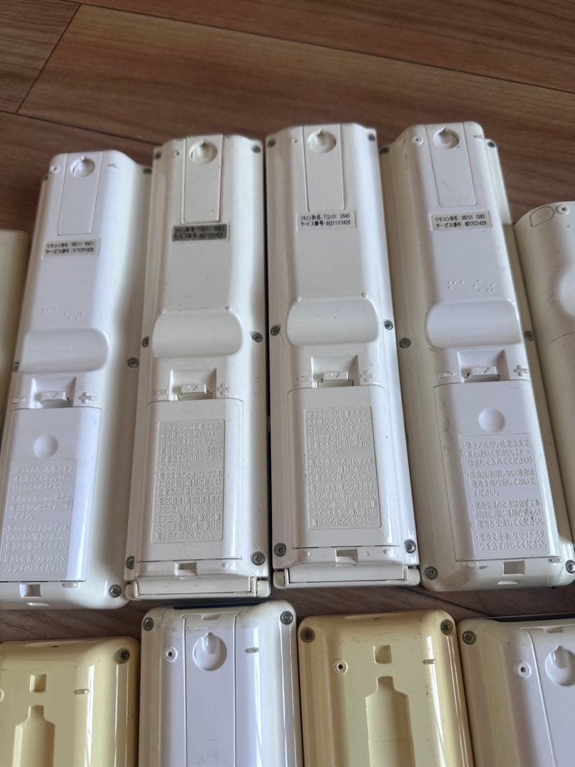 エアコン用リモコン 三菱、nocria 富士通、..13個