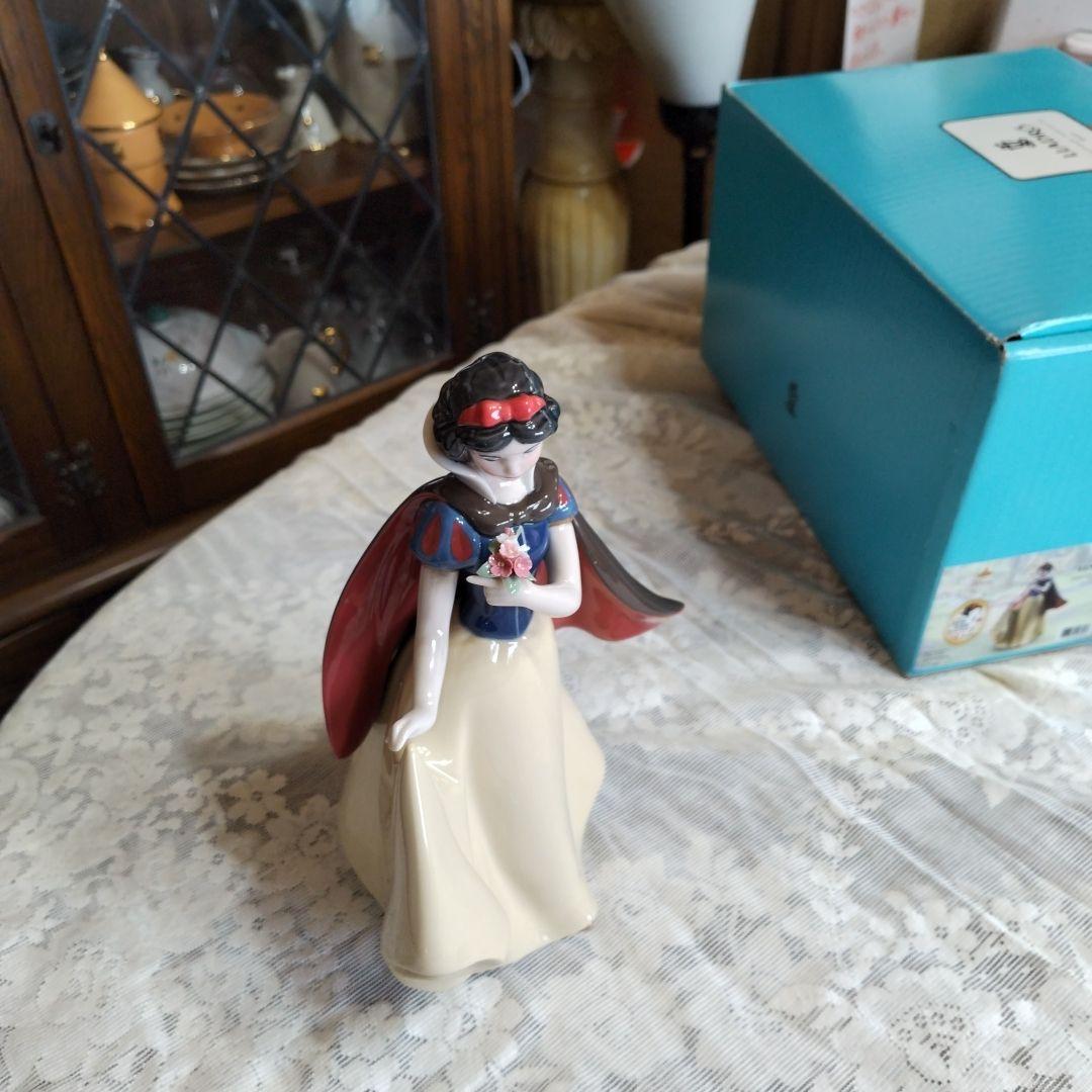 リヤドロ白雪姫2017（発送は9/11～13)