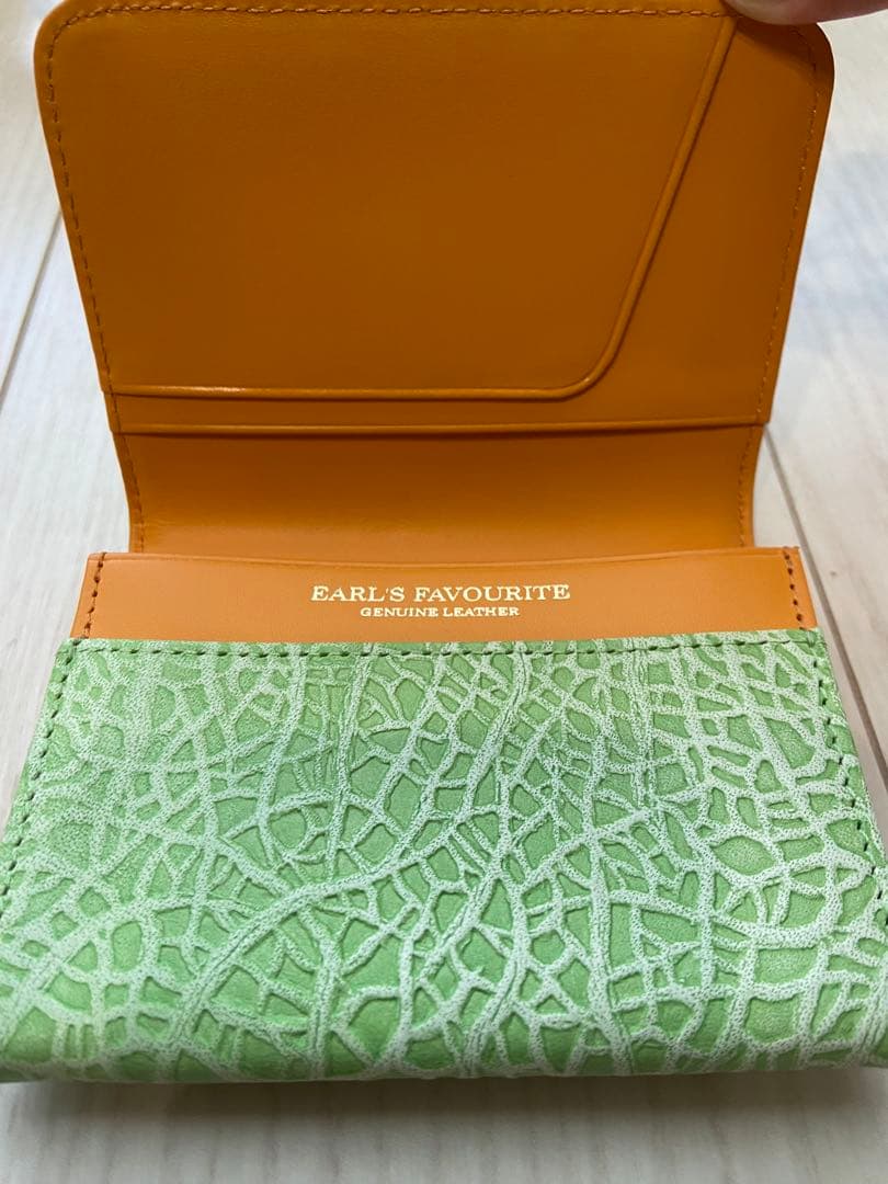 【新品・中古】EARL'S FAVOURITE赤肉メロンな名刺入れ（牛革製）