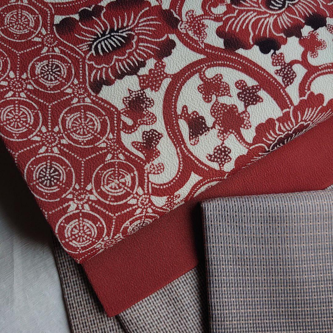 大人可愛い花唐草模様 草木手染めのちりめん開き名古屋帯