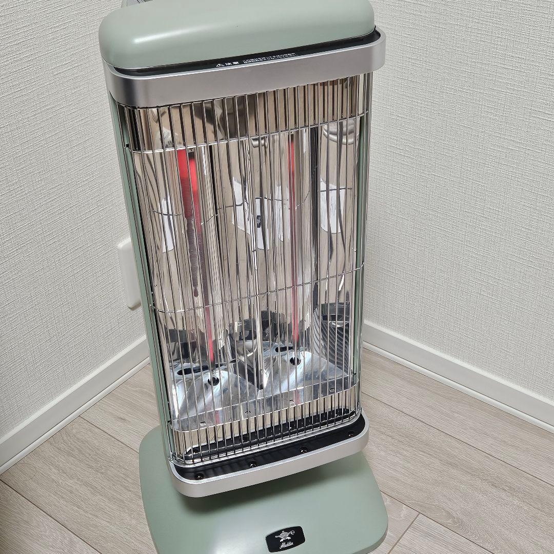 アラジン　遠赤外線グラファイトヒーター　2018年製