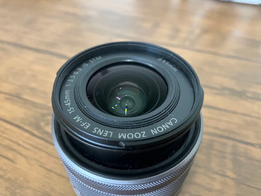 【O】Canon kiss M2 レンズ15-45mm レンズキット カメラ