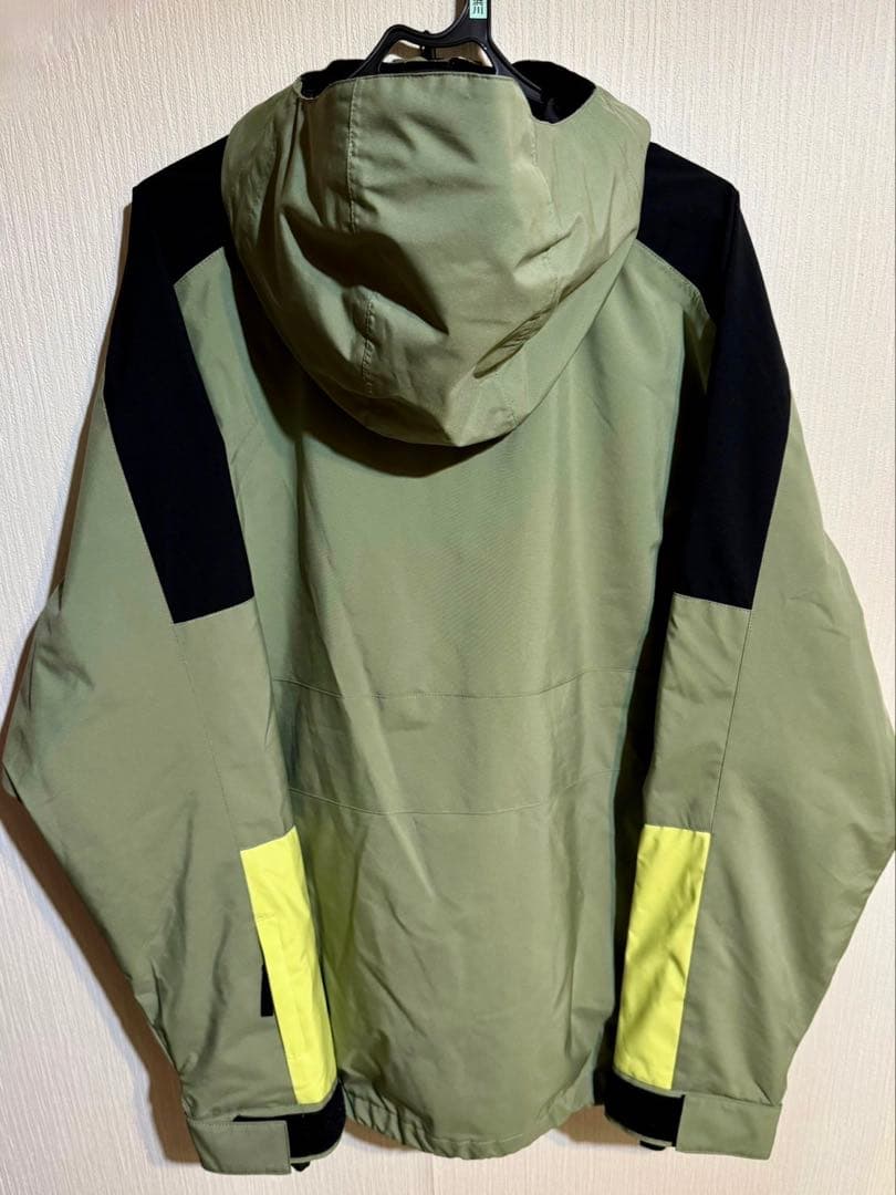 quiksilver クイックシルバー　スノーボードウェア　新品未使用