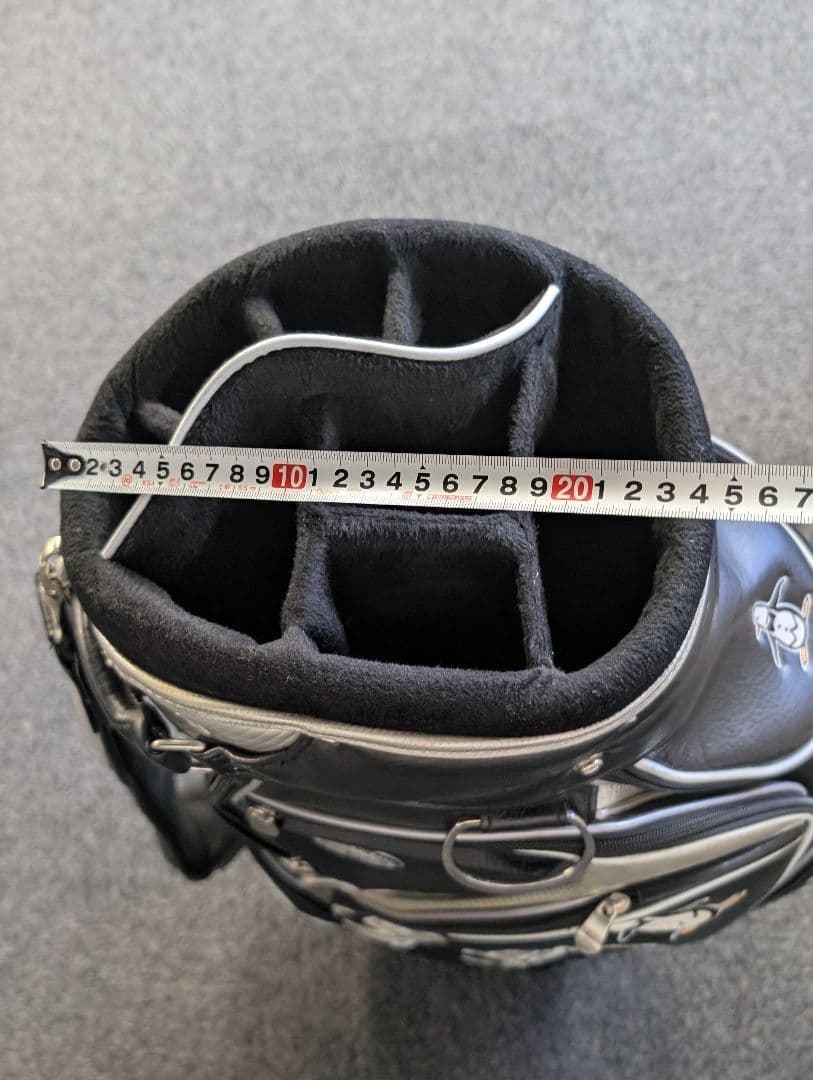 【Munsingwear】 キャディバッグ ブラック・シルバー