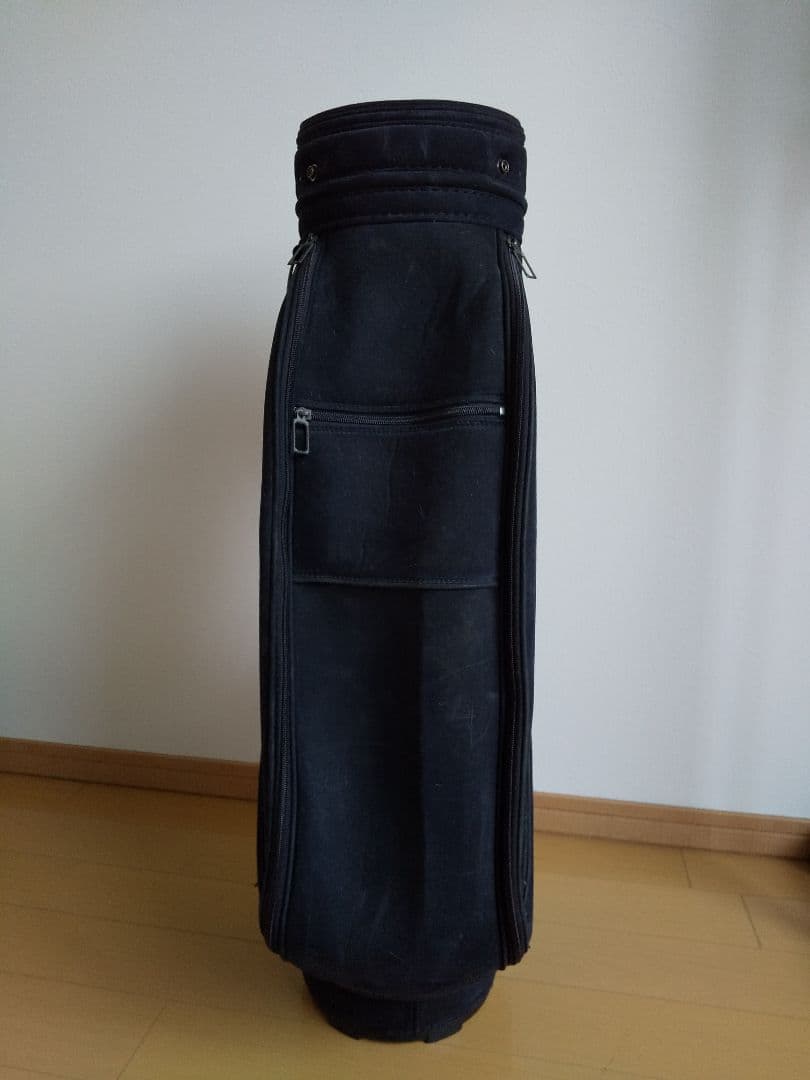 バーニーズニューヨーク　ゴルフ　キャディバッグ(黒)　とシューズバッグ(赤)