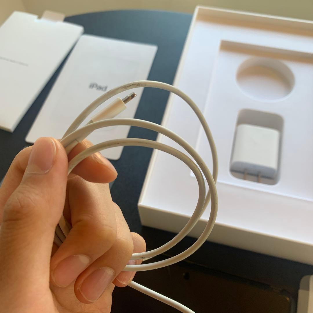 iPad 第9世代　グレー 256GB Wi-Fi+Cellular セルラー