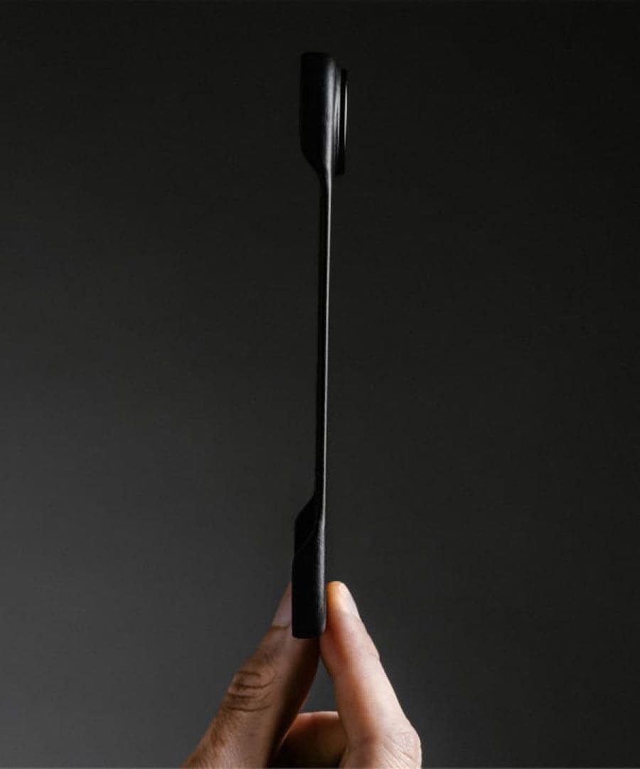 iPhoneアクセサリー NOMAD Traditional Leather iPhone Air