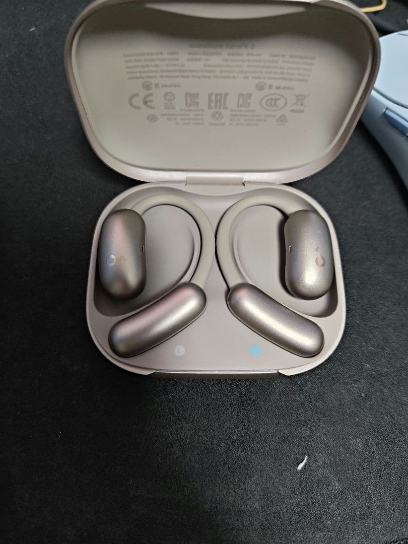 soundcore AeroFit 2 ワイヤレスイヤホン ブロンズゴールド