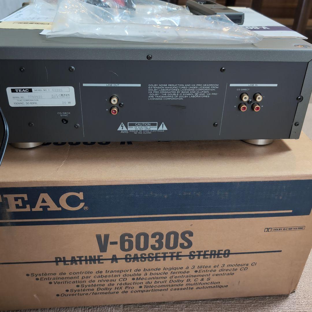 TEAC　カセットデッキV-6030S