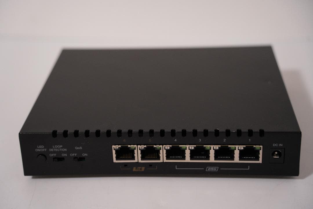 バッファロー 10GbE2.5GbE スイッチングハブ LXW-10G2/2G4