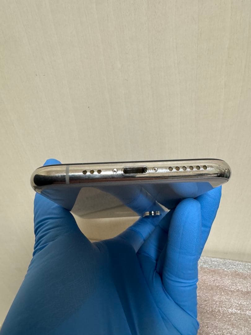 Apple iPhone XS シルバー 256GB 本体 箱付　SIMフリー