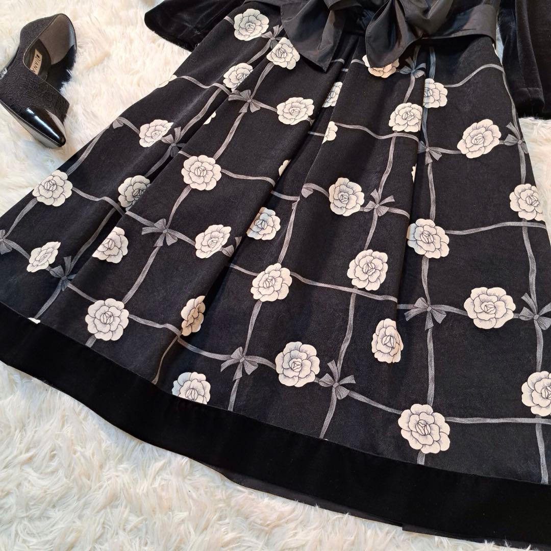 高級✨エムズグレイシー　スカート　花柄　ベロア　38 長袖　黒　リボン　M