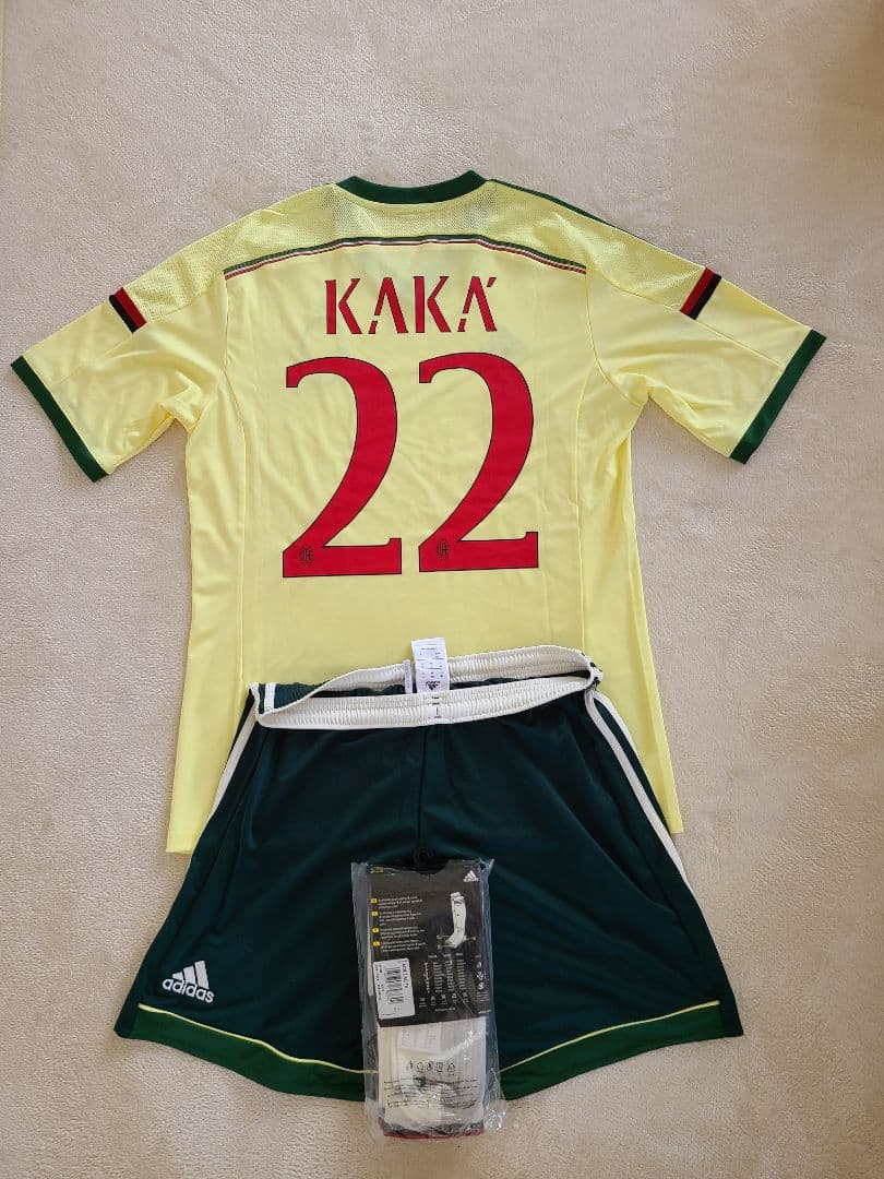 ACミラン　カカ22番　ユニフォームセット