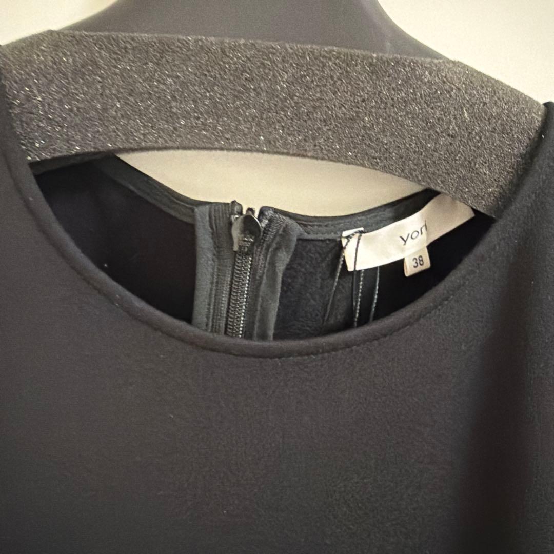 【新品未使用】yori ぬくぬくギャザーブラウス　ブラック 38