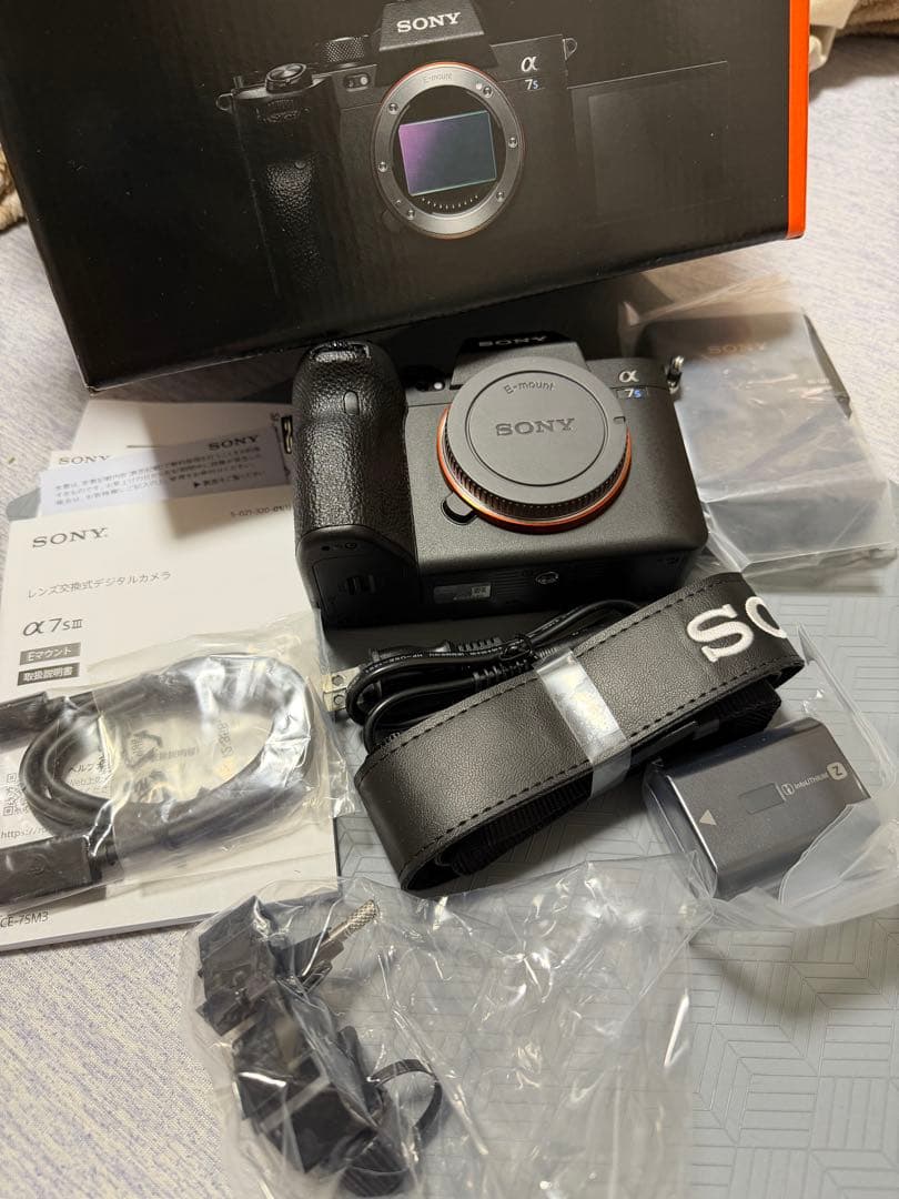 展示品　SONYα7S III ボディ ILCE-7SM3 メーカー保証約1年