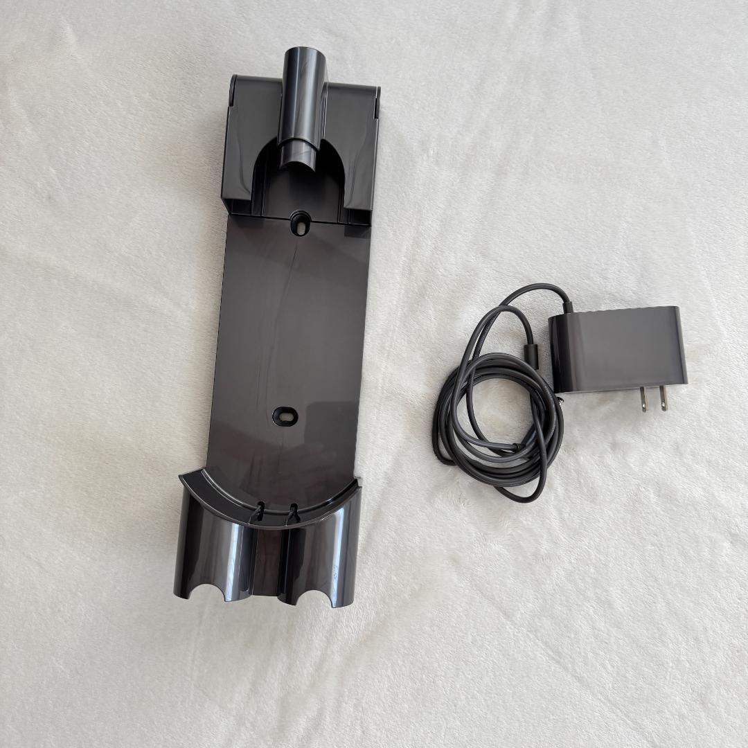 ✨美品✨ ダイソン DYSON V7 SV11 コードレスクリーナー