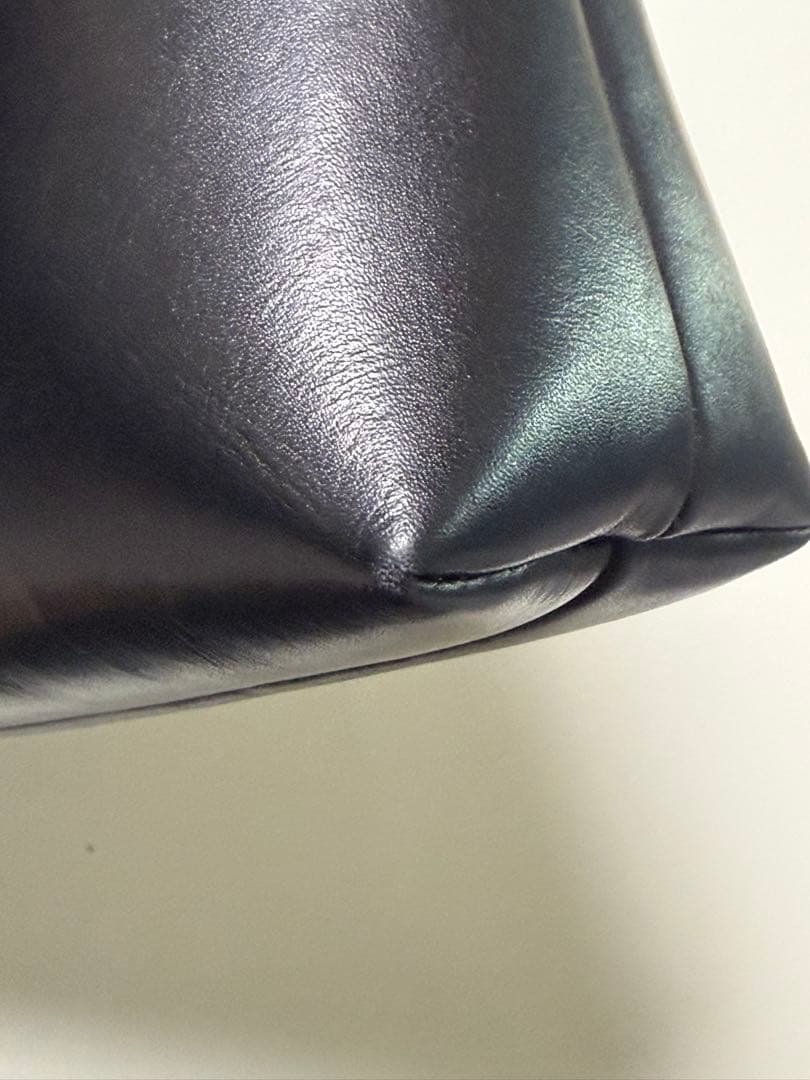 【極美品】【ヴィンテージ】サルバトーレフェラガモ　ショルダーバッグ　ブラック