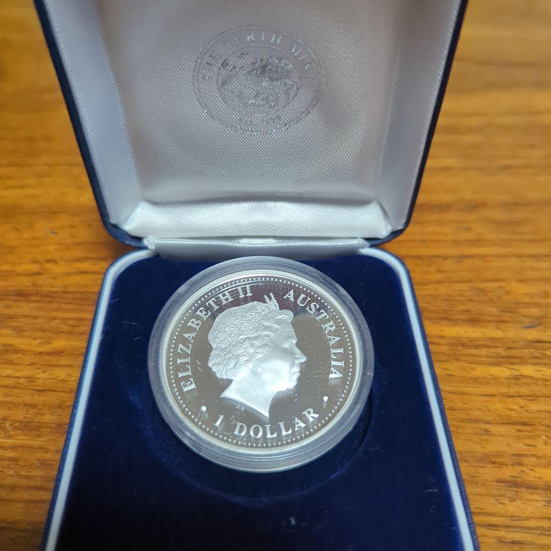 2006年エリザベス2世生誕80周年記念1ドル カラー 銀貨 オーストラリア