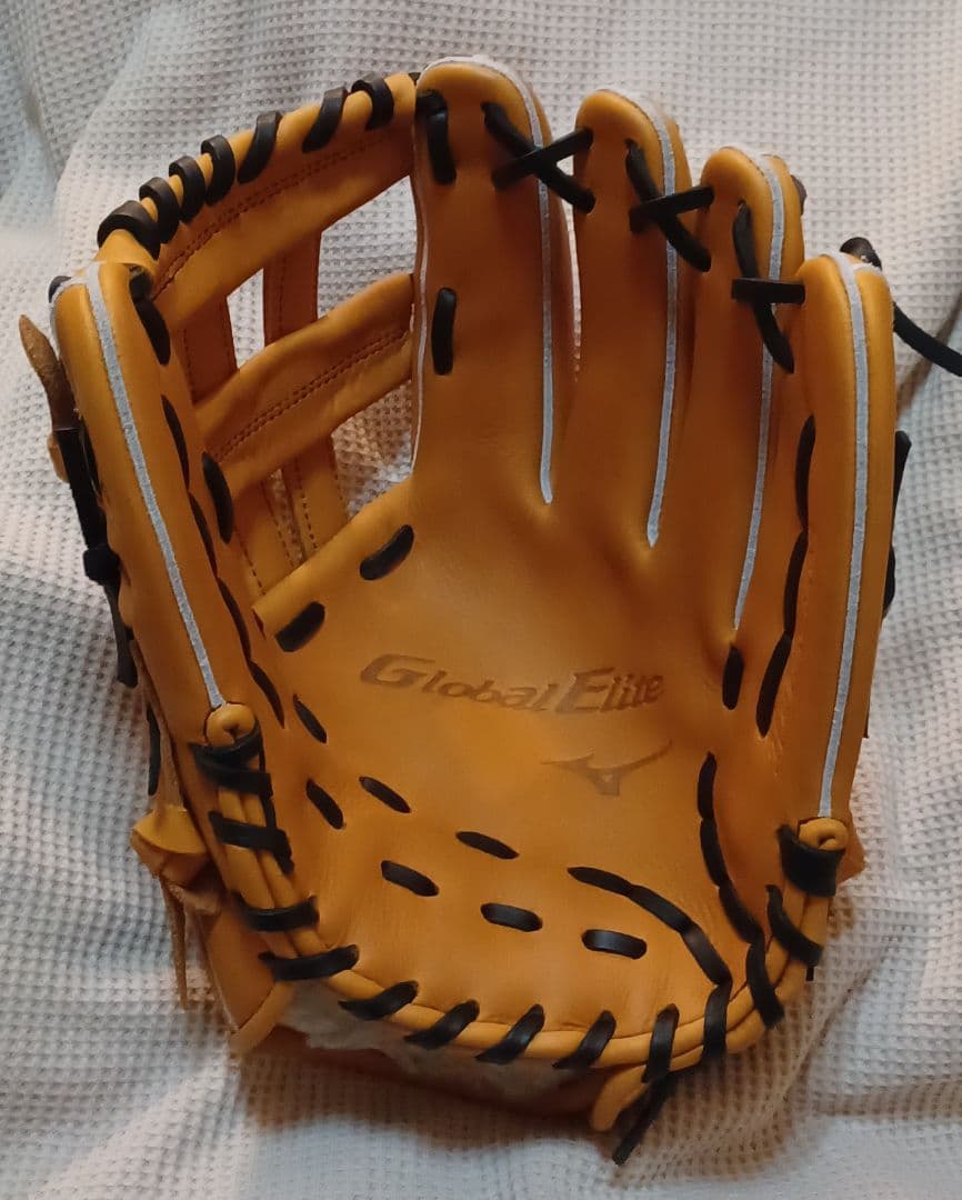 未使用ミズノ　グローバルエリート　軟式　内野手　ミズノプロ