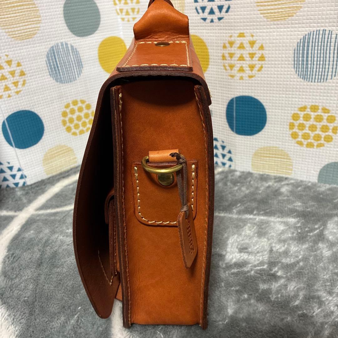 Herz 総かぶせ　横型　2way ビジネスバッグ　Lサイズ　革