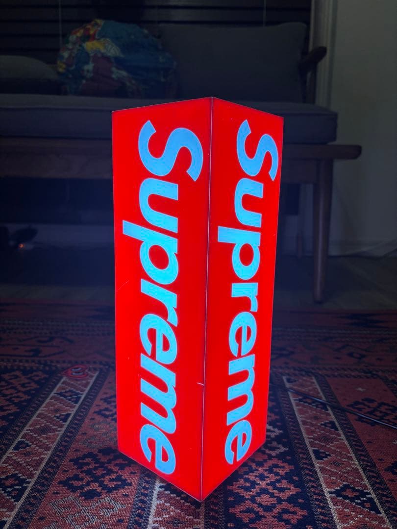 その他 Supreme Box Logo Lamp Red