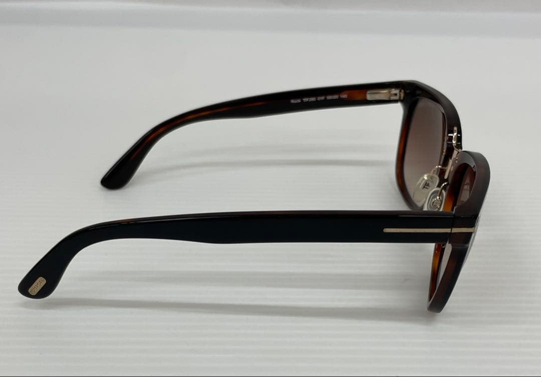 knmen161-0646 TOM FORD サングラス