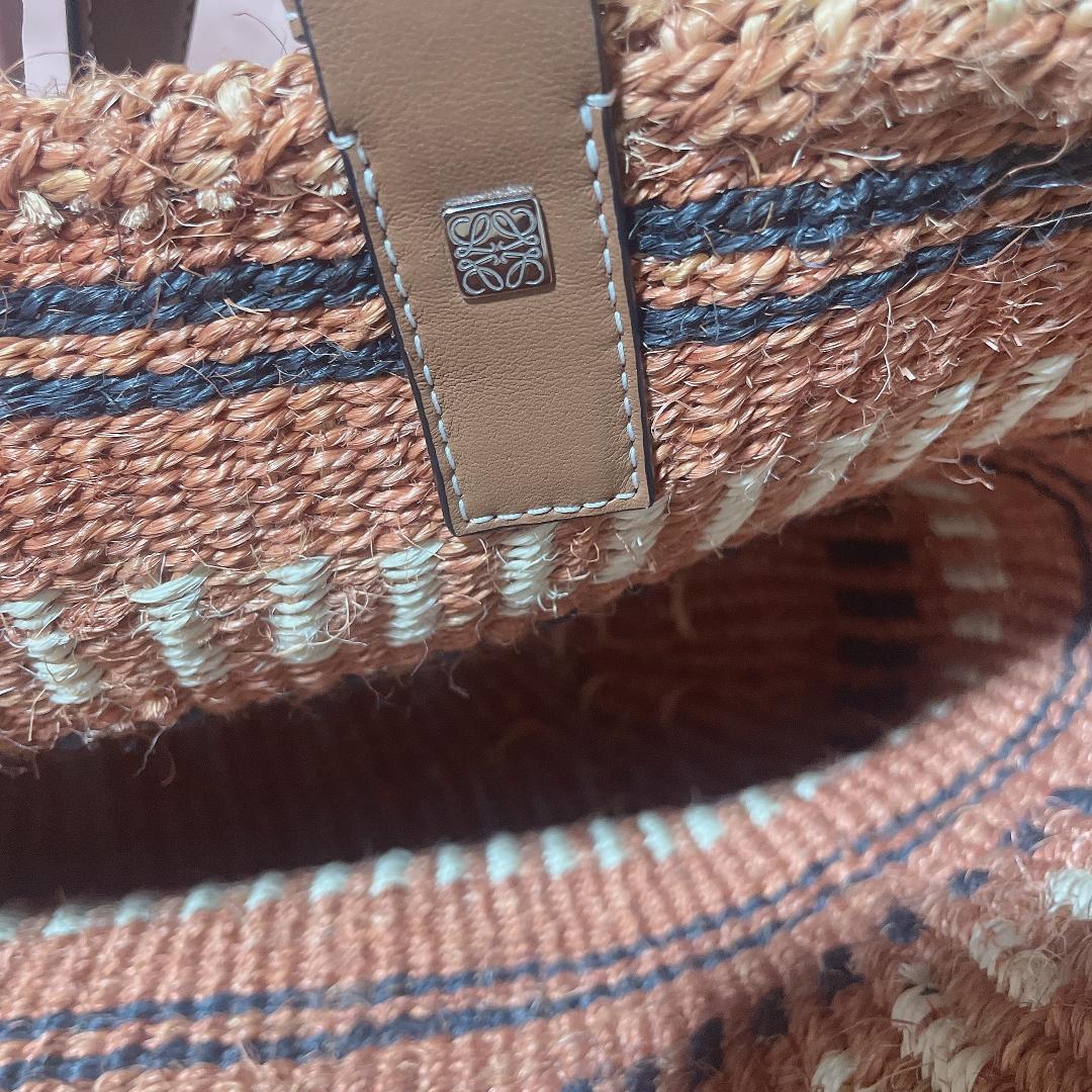 LOEWE ストライプ トートバッグ