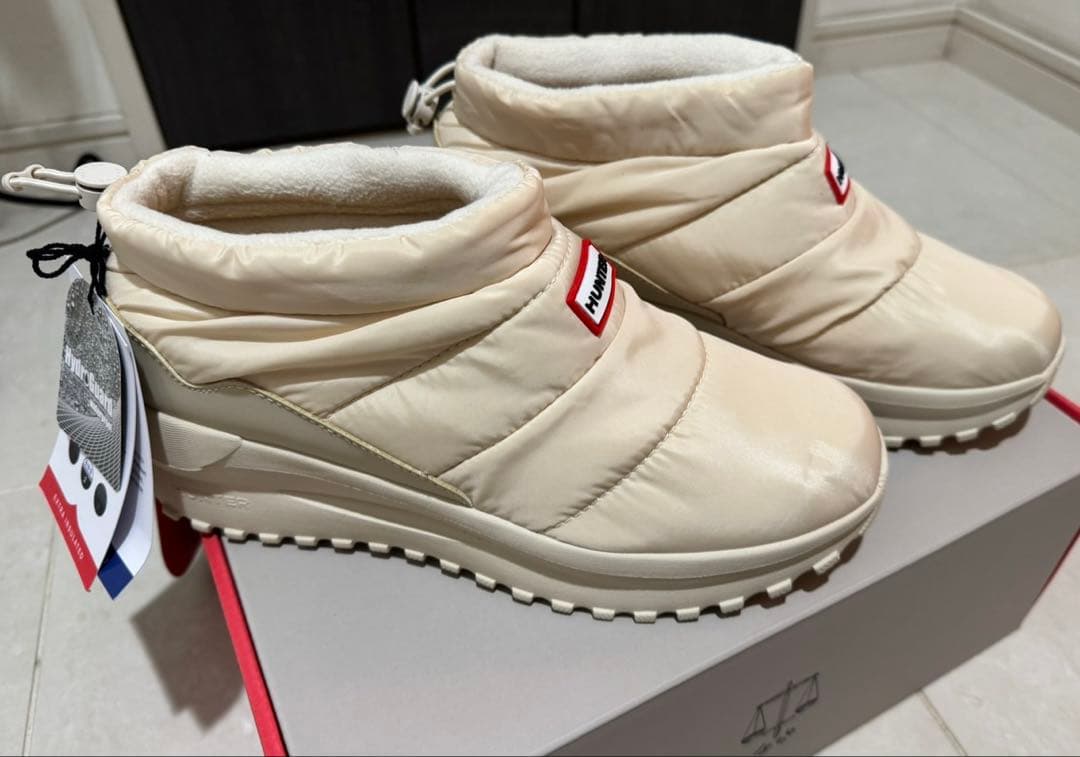 ハンター　ブーツ　白　クリーム