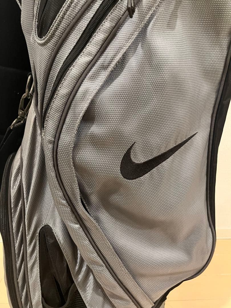 【送料無料】Nike製　キャディバック　ゴルフクラブセット