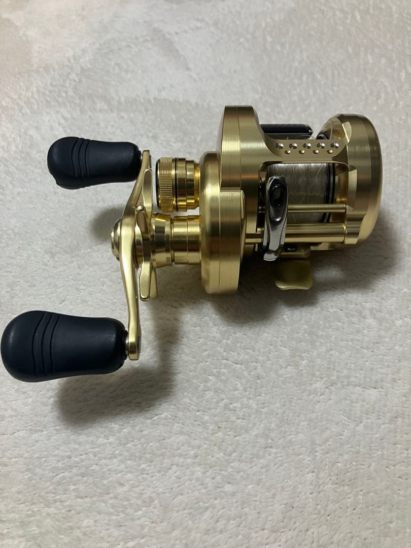 15カルカッタコンクエスト100HG シマノ SHIMANO