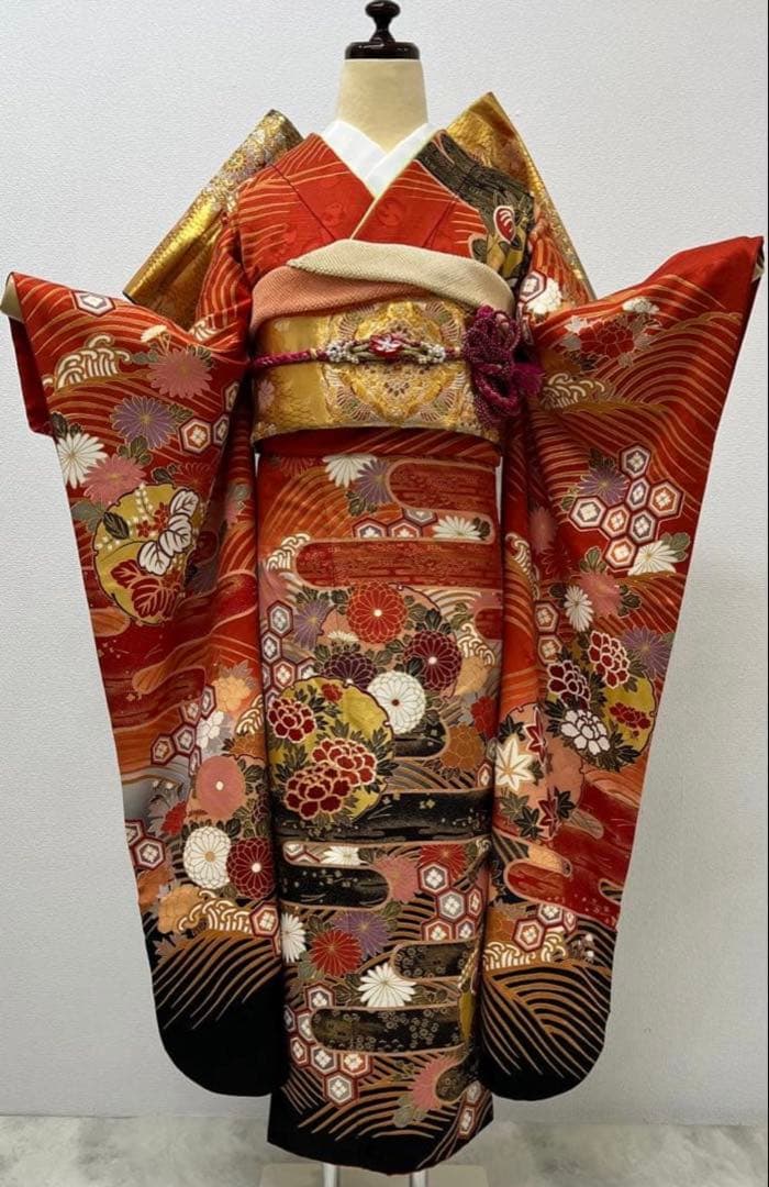 振り袖　フルセット　長襦袢　金彩加工　刺繍入り　ますいわ屋　重ね襟付き　748