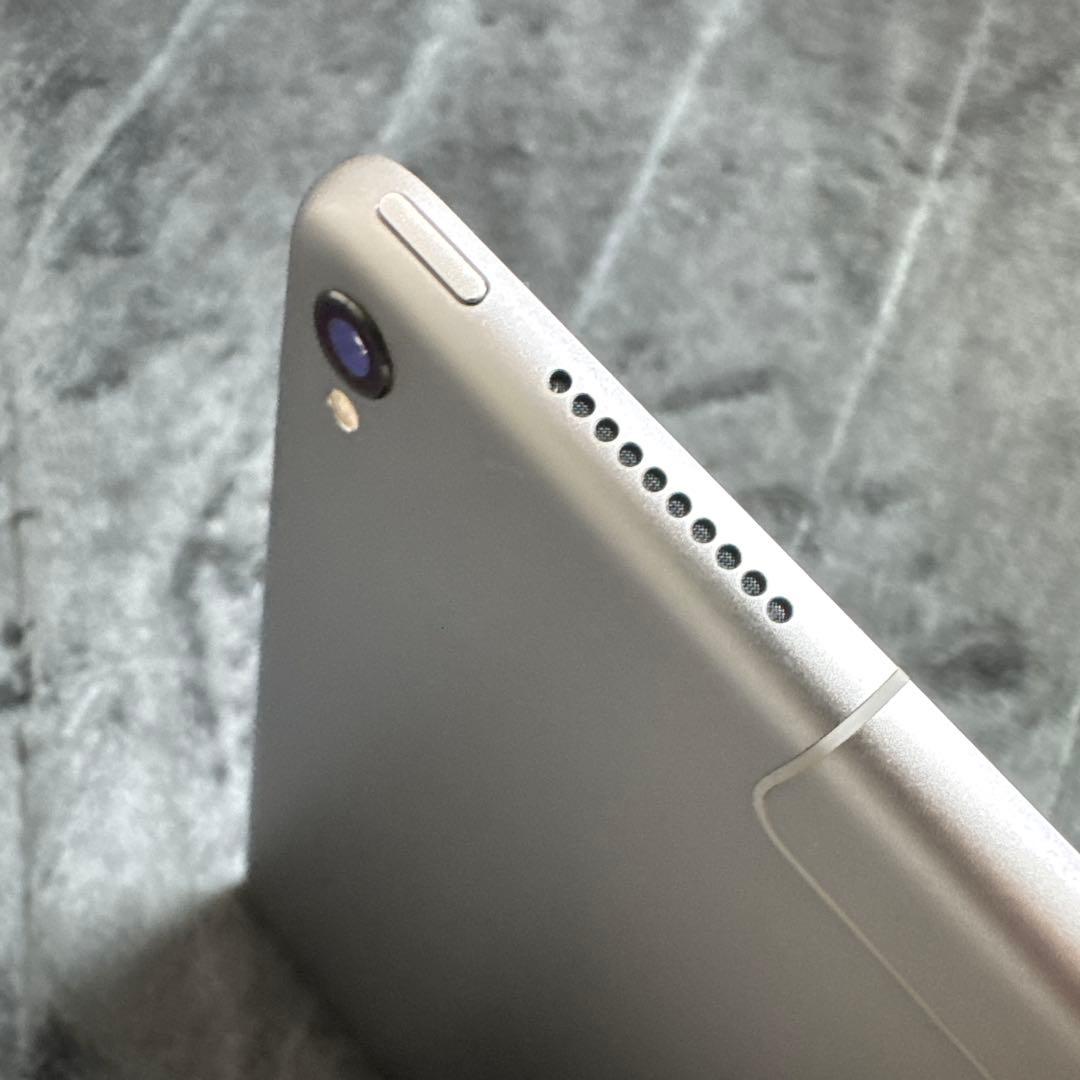 iPad Pro第二世代12.9㌅SIMフリー512GBバッテリー満充電97%