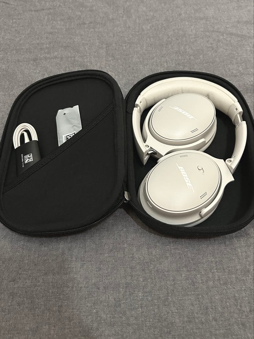 Bose QuietComfort ワイヤレスヘッドホン ホワイトスモーク