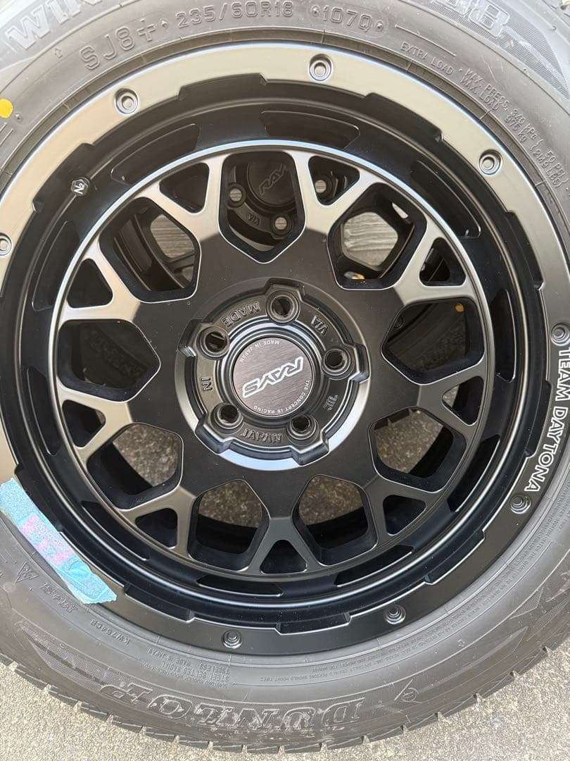 RAYS ブラックアロイホイール 18インチ スタッドレスタイヤセット