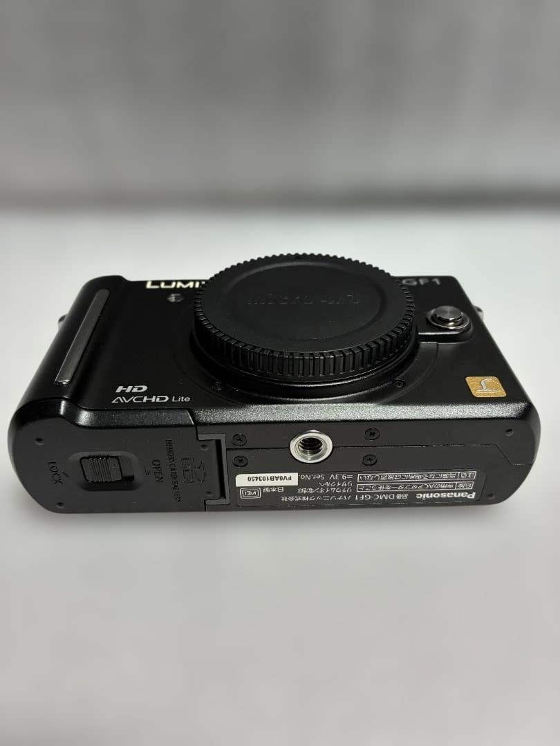 O*o様 Panasonic LUMIX DMC-GF1 ブラック ボディ