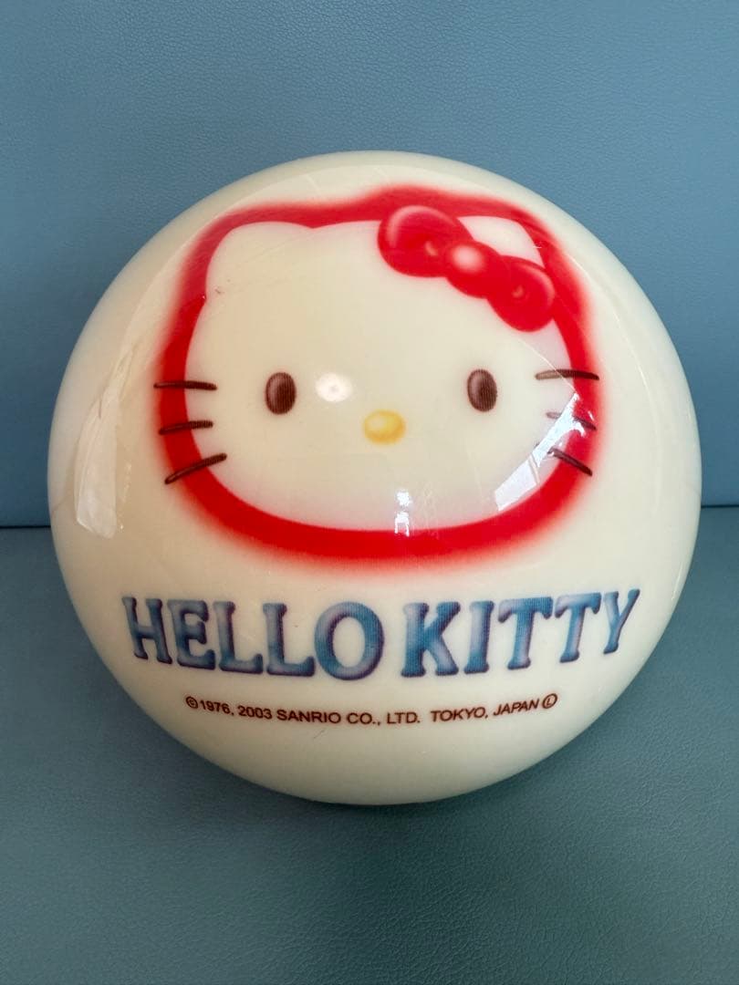 レアHello Kittyハローキティ ボウリングボール 8ポンド