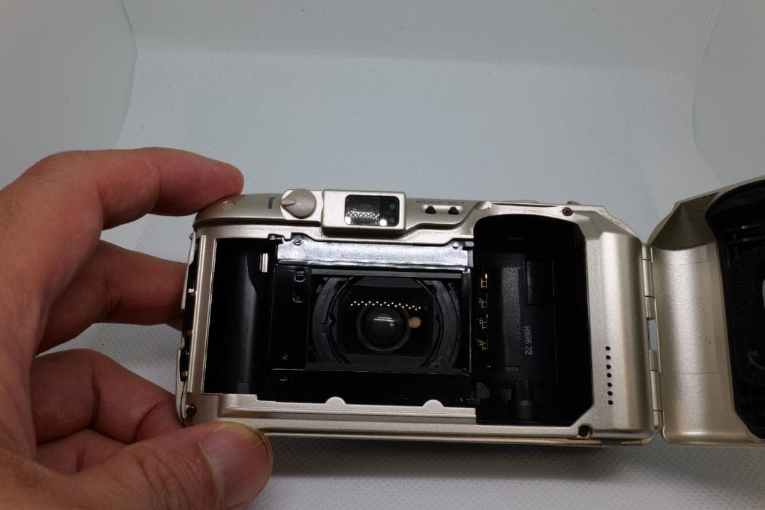 まとめ２台の　OLYMPUS μ[mju:]-II zoom