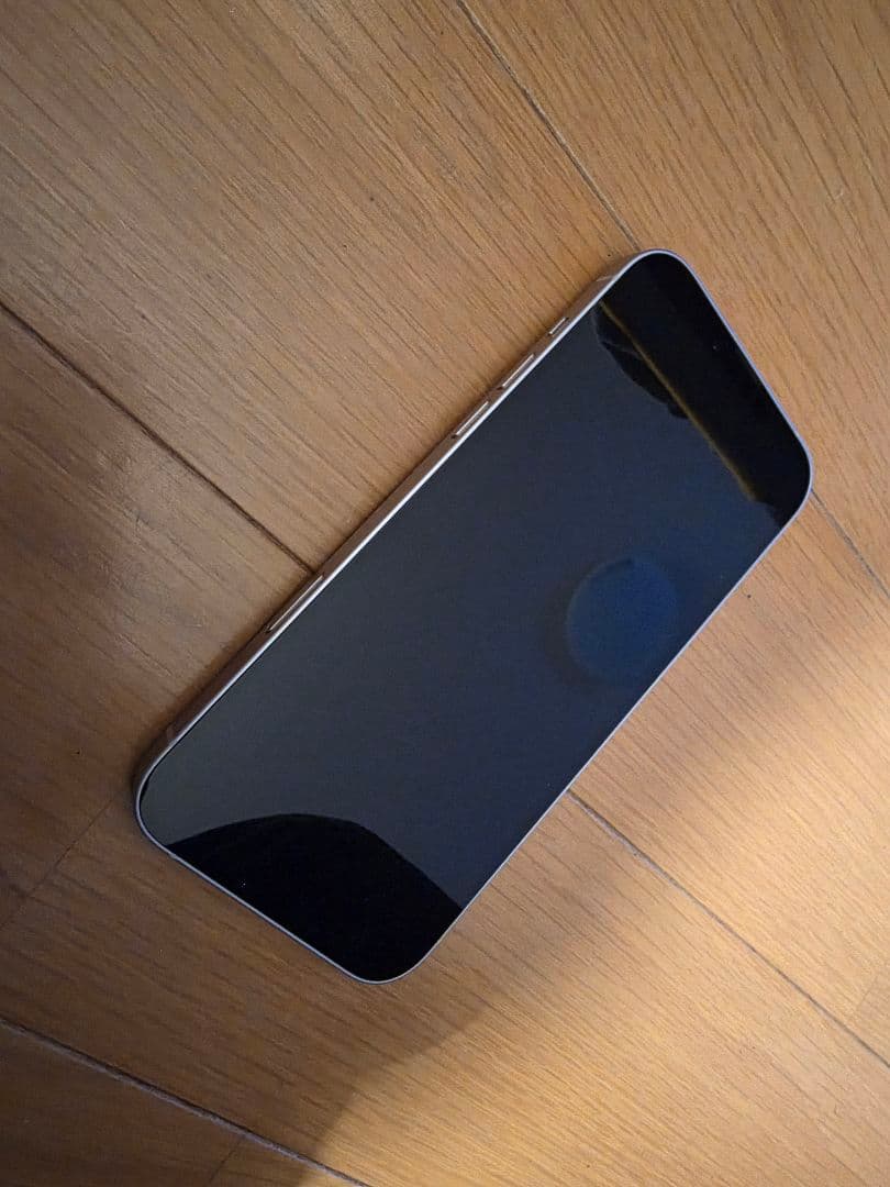 iPhone 14 Plus ホワイト（128GB）最大容量85％｜SIMフリー