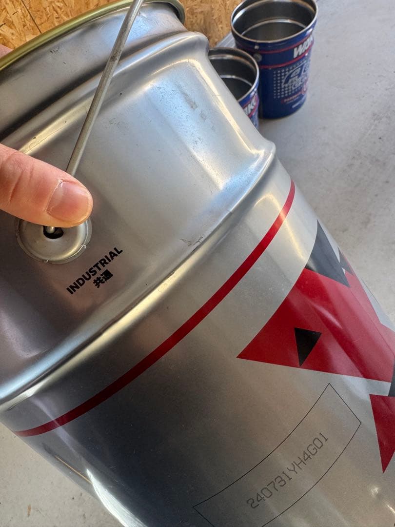 火消し　ペール缶　使い方色々　ガレージ　BBQ インテリア