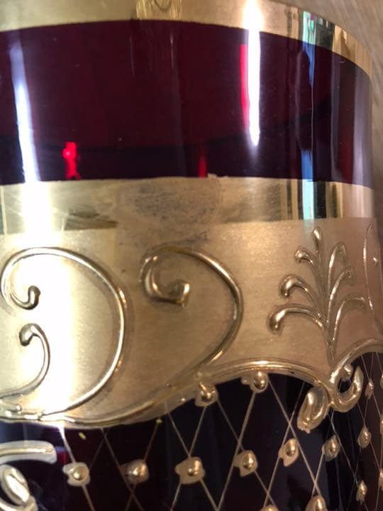 チェコ硝子花瓶　箱付き　お値下げ❗️