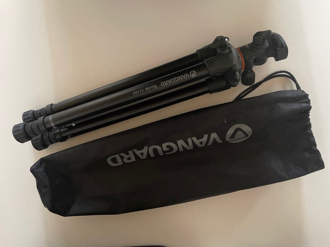 【美品】Sony α7 II ズームレンズキット + カメラバッグ・三脚セット