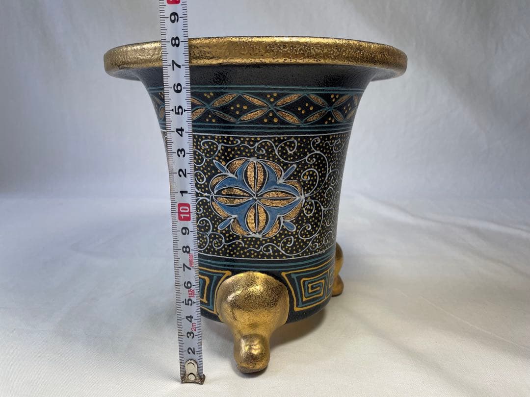 錦鉢　万年青鉢