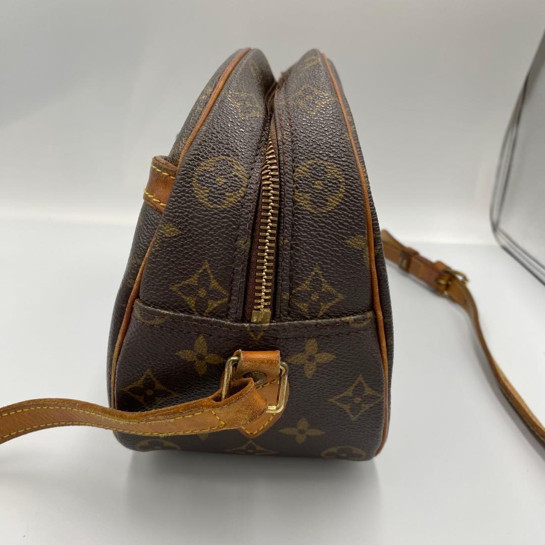 ルイヴィトン　ショルダーバッグ　モノグラム　ブロワ　M51221 11a