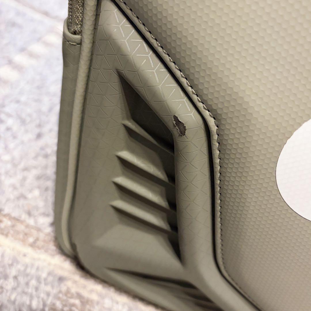 ヨネックス　バドミントン　ラケットバック