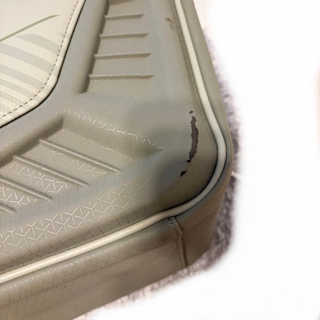 ヨネックス　バドミントン　ラケットバック