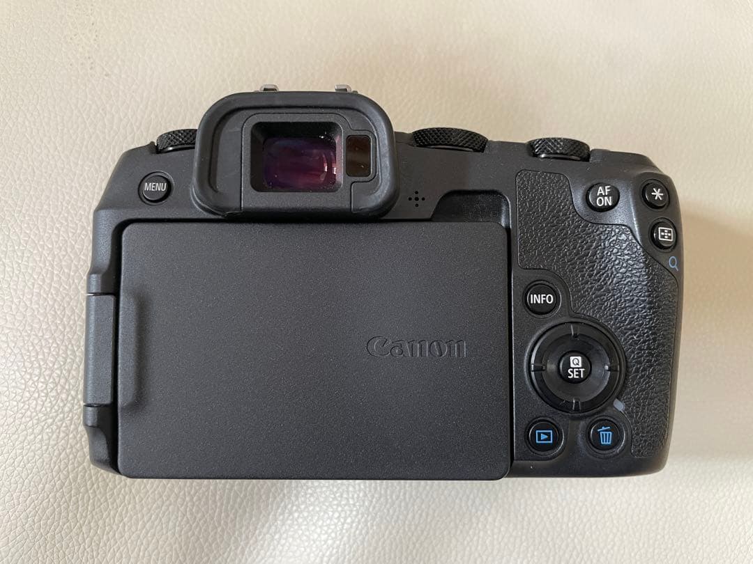 【Sakado Express】Canon EOS RP ミラーレスカメラ